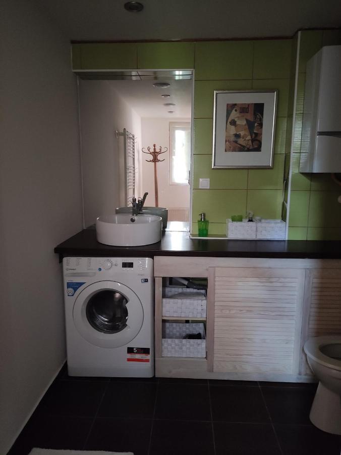 Patak28 Apartmanok Sopron Esterno foto